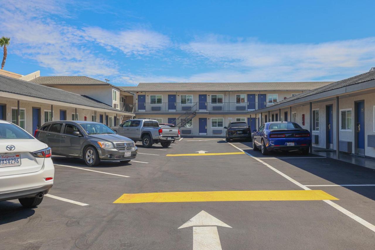 Motel 6, Tustin, Orange County-Ca Ngoại thất bức ảnh